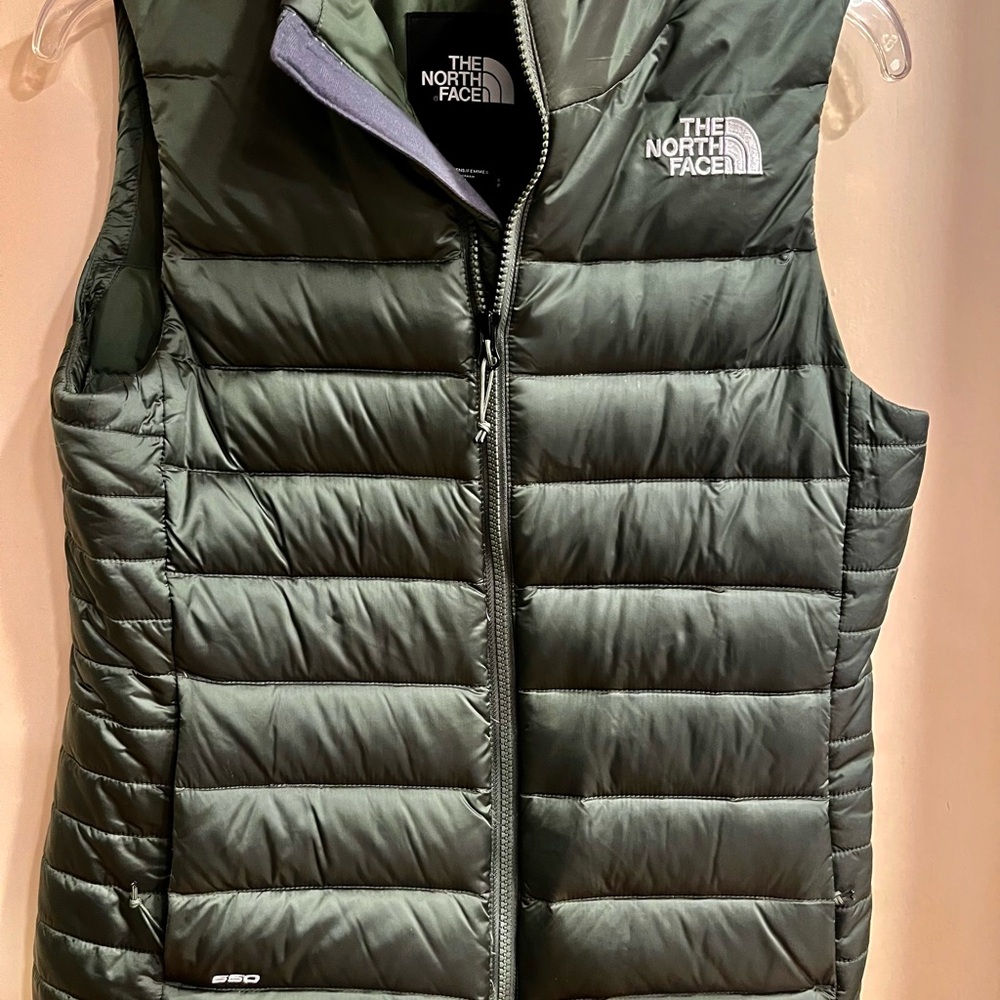 The North Face Quilted Puffer Vest, size small